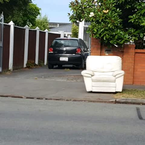 Rubbish/Recycling, a report photo