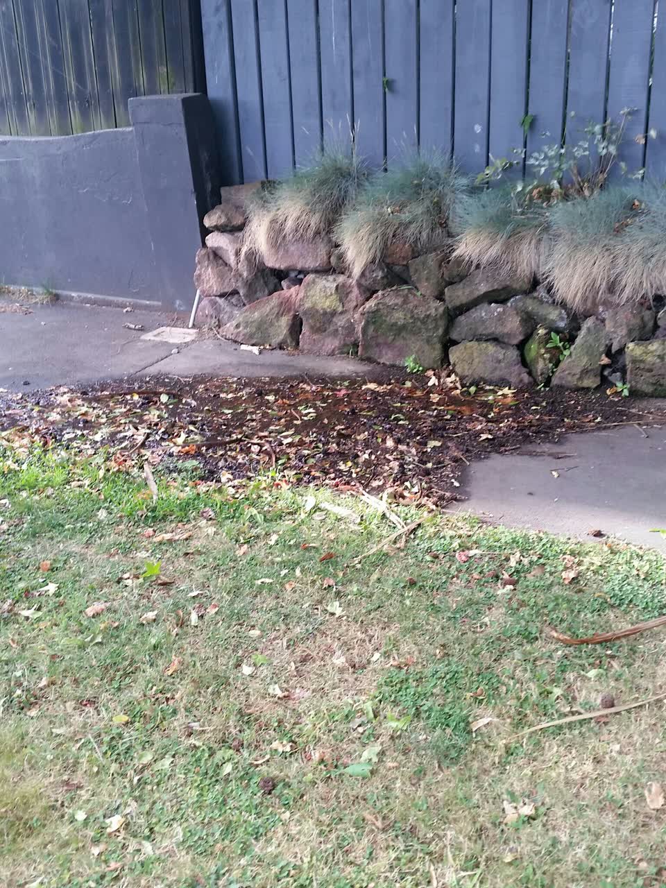 The photograph attached to this water supply report