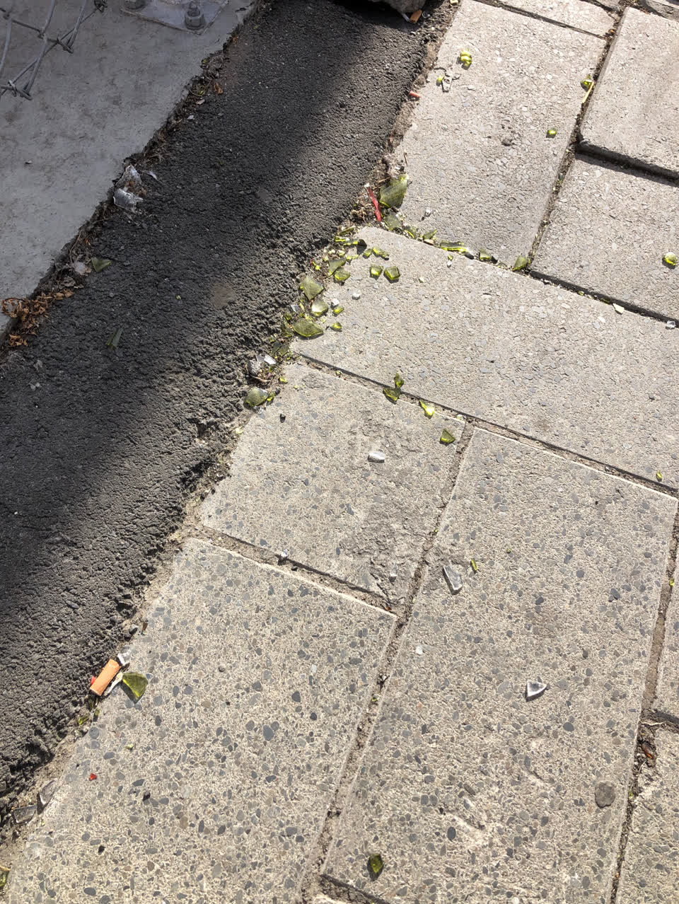 The photograph attached to this roading/streets report