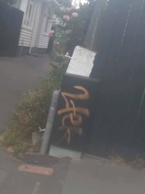 Graffiti, a report photo