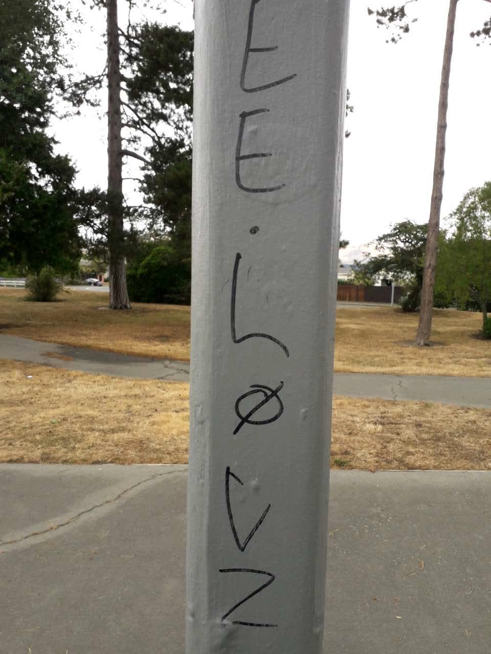 The photograph attached to this graffiti report