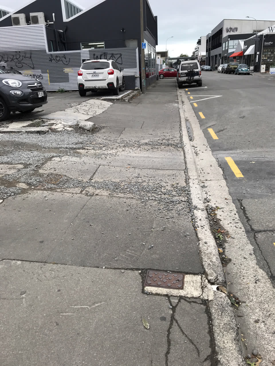 The photograph attached to this roading/streets report
