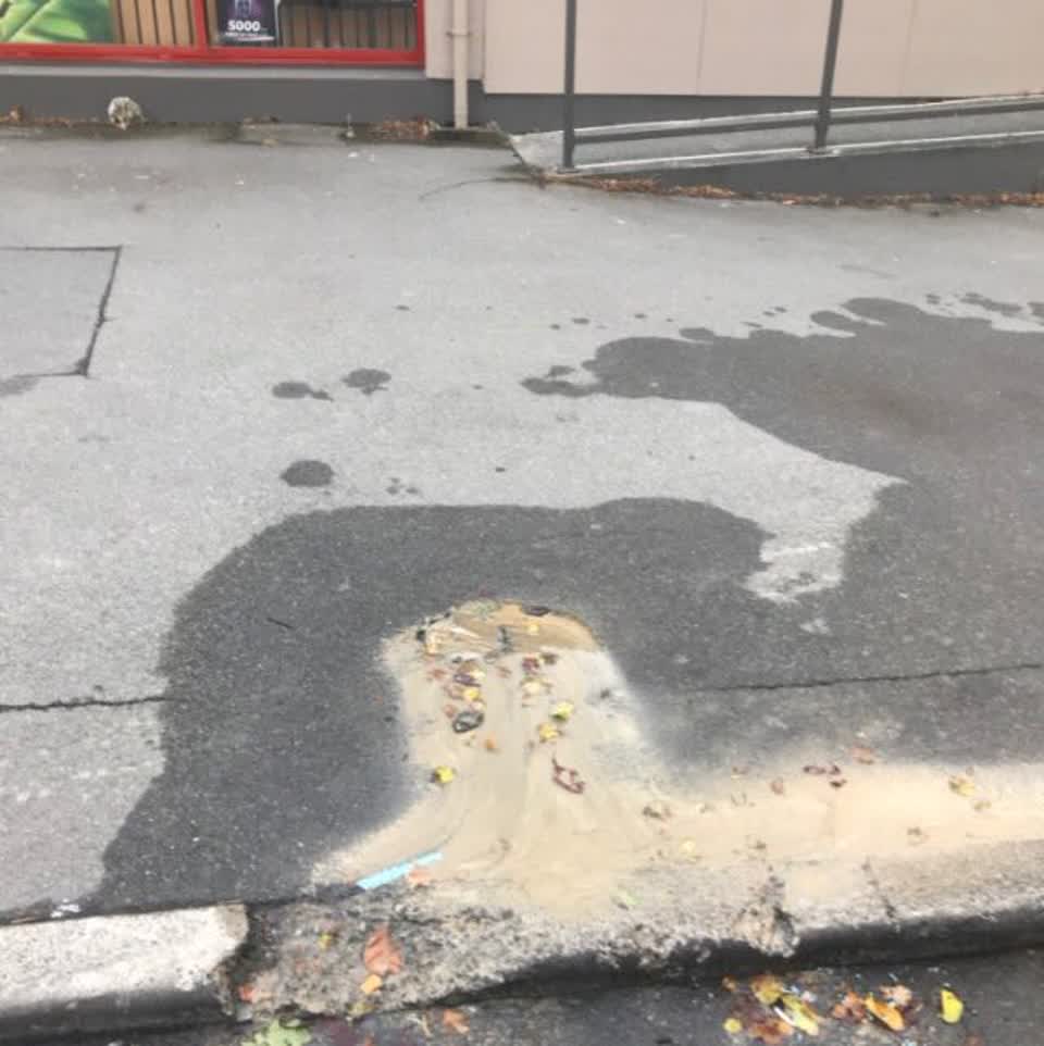 The photograph attached to this water supply report