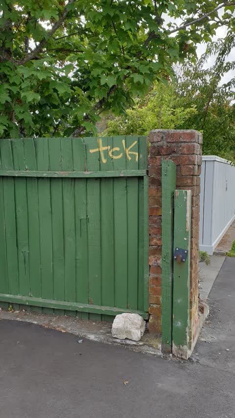 Graffiti, a report photo