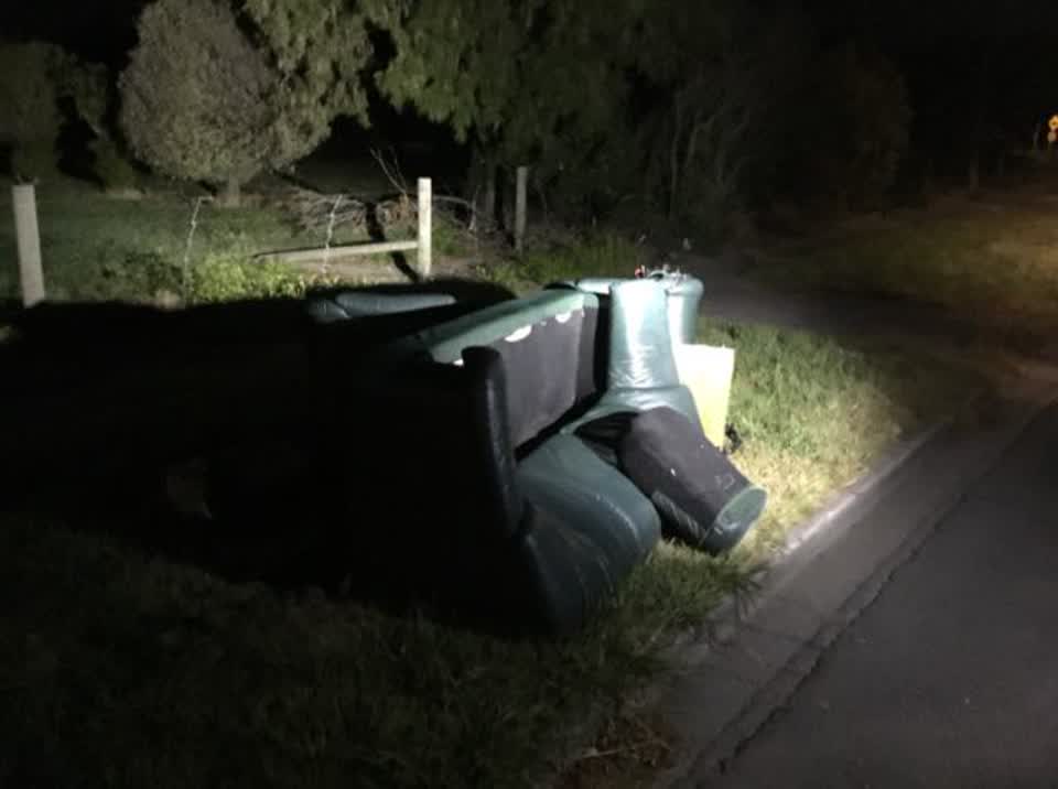 The photograph attached to this rubbish/recycling report