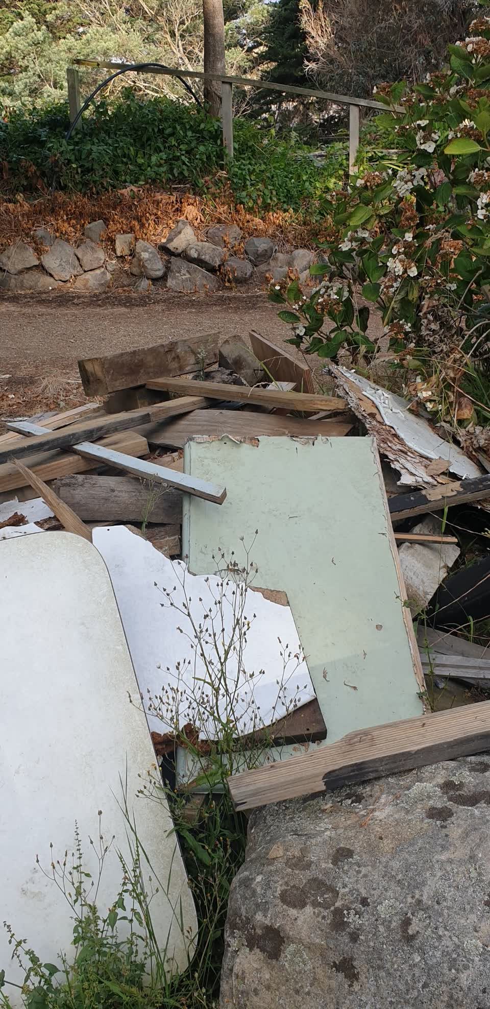 The photograph attached to this parks report