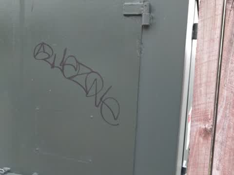 Graffiti, a report photo