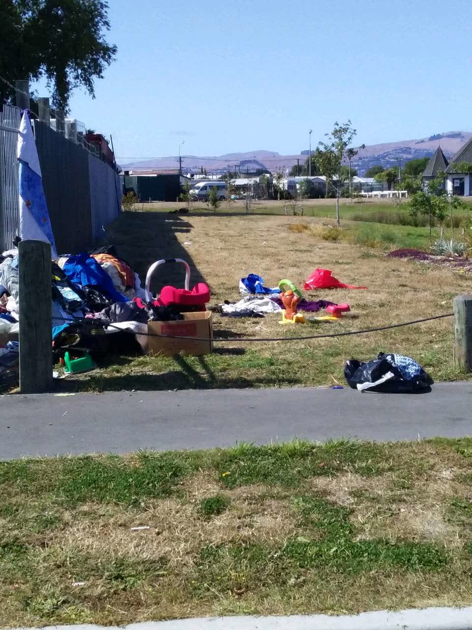 The photograph attached to this rubbish/recycling report