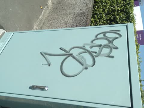 Graffiti, a report photo