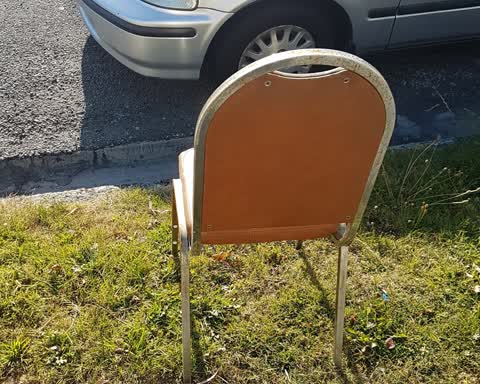 Rubbish/Recycling, a report photo