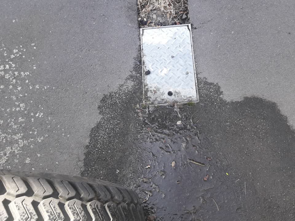 The photograph attached to this water supply report