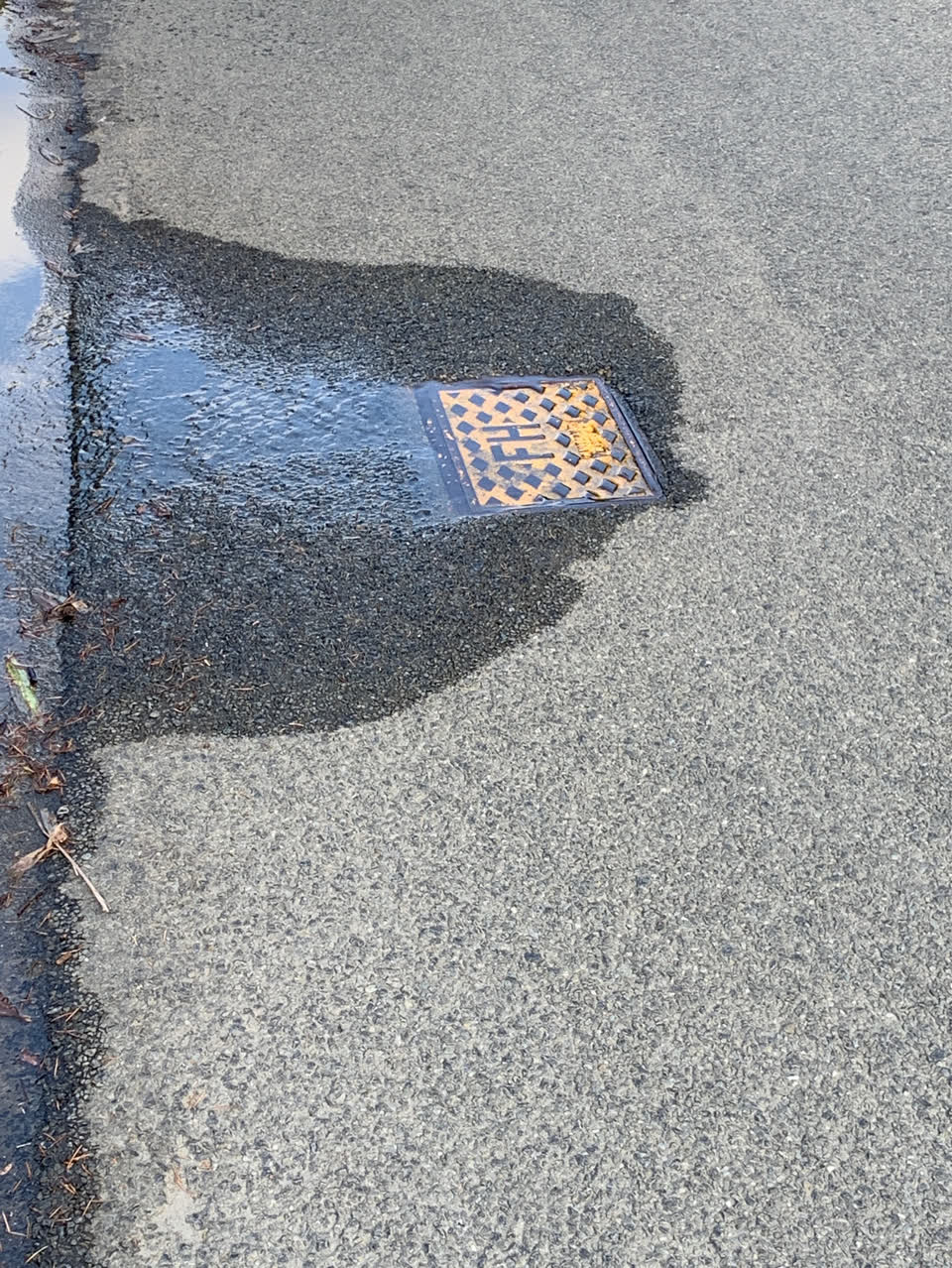 The photograph attached to this water supply report