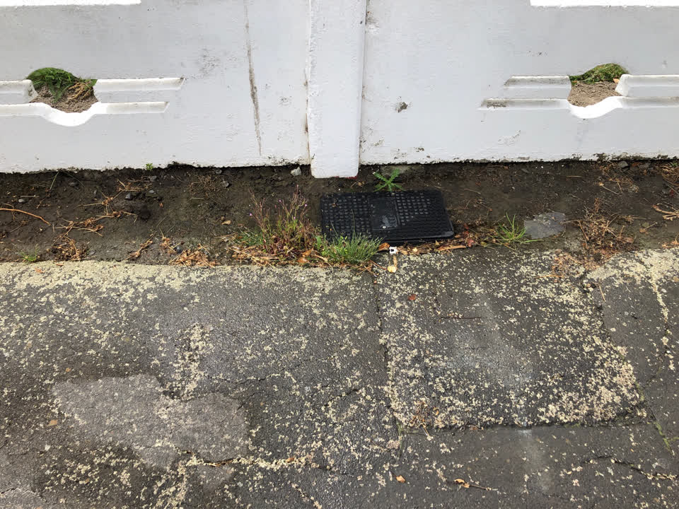 The photograph attached to this water supply report
