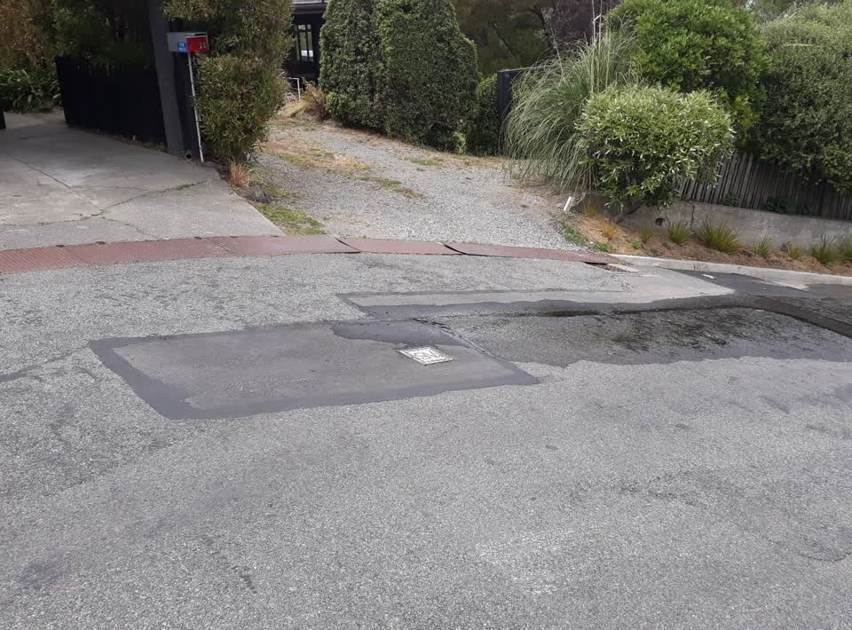 The photograph attached to this water supply report