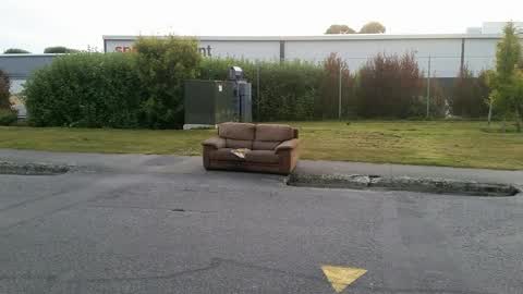 Rubbish/Recycling, a report photo