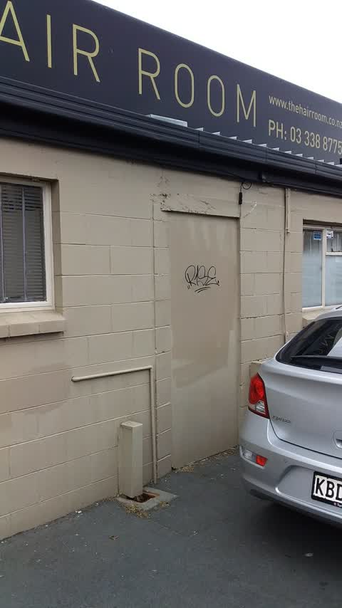 Graffiti, a report photo