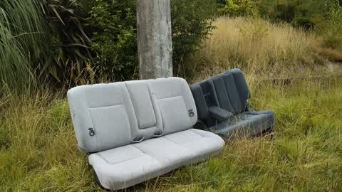 Rubbish/Recycling, a report photo