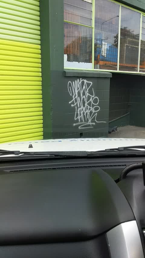 Graffiti, a report photo