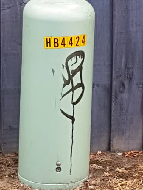 Graffiti, a report photo