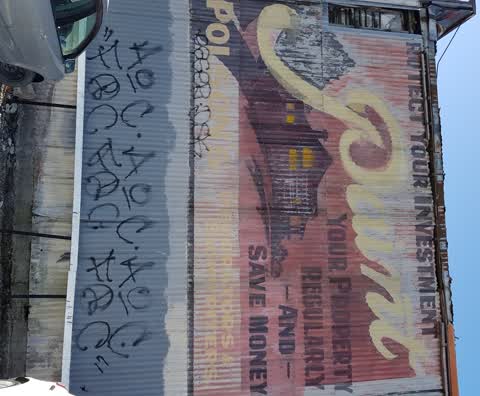 Graffiti, a report photo