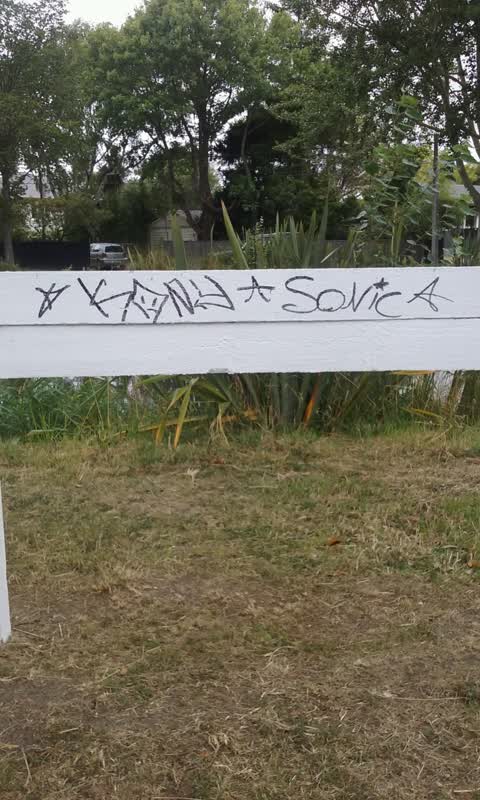 Graffiti — a report photo