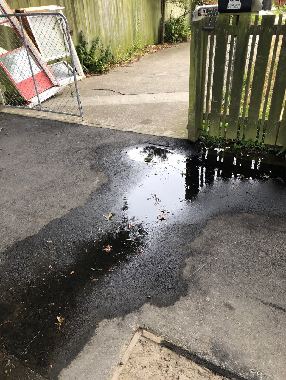 The photograph attached to this water supply report