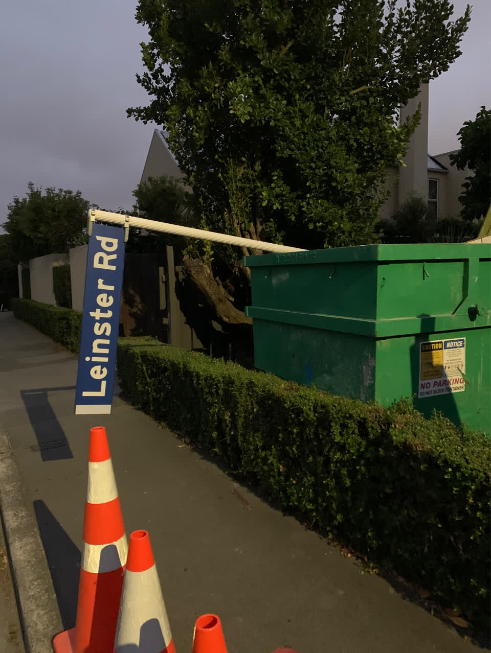 The photograph attached to this roading/streets report