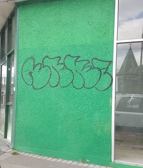 Graffiti — a report photo