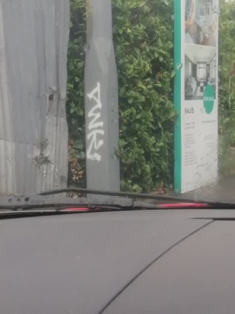 Graffiti, a report photo