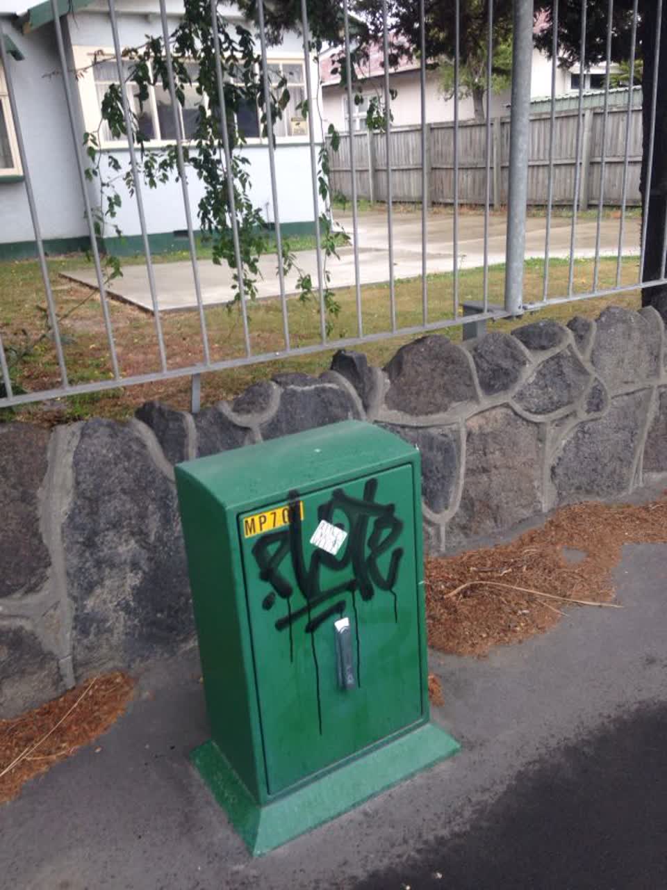 The photograph attached to this graffiti report