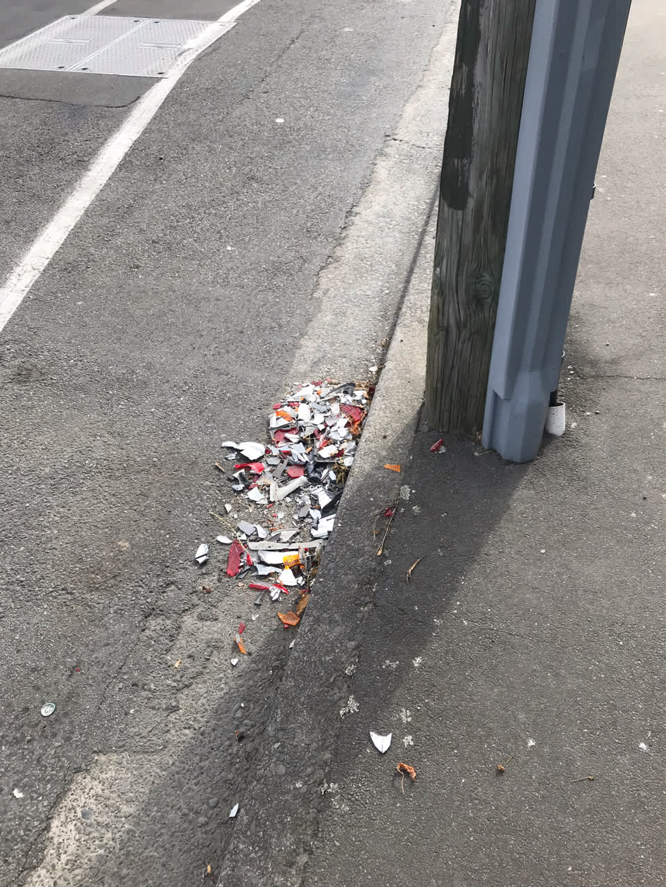 The photograph attached to this roading/streets report