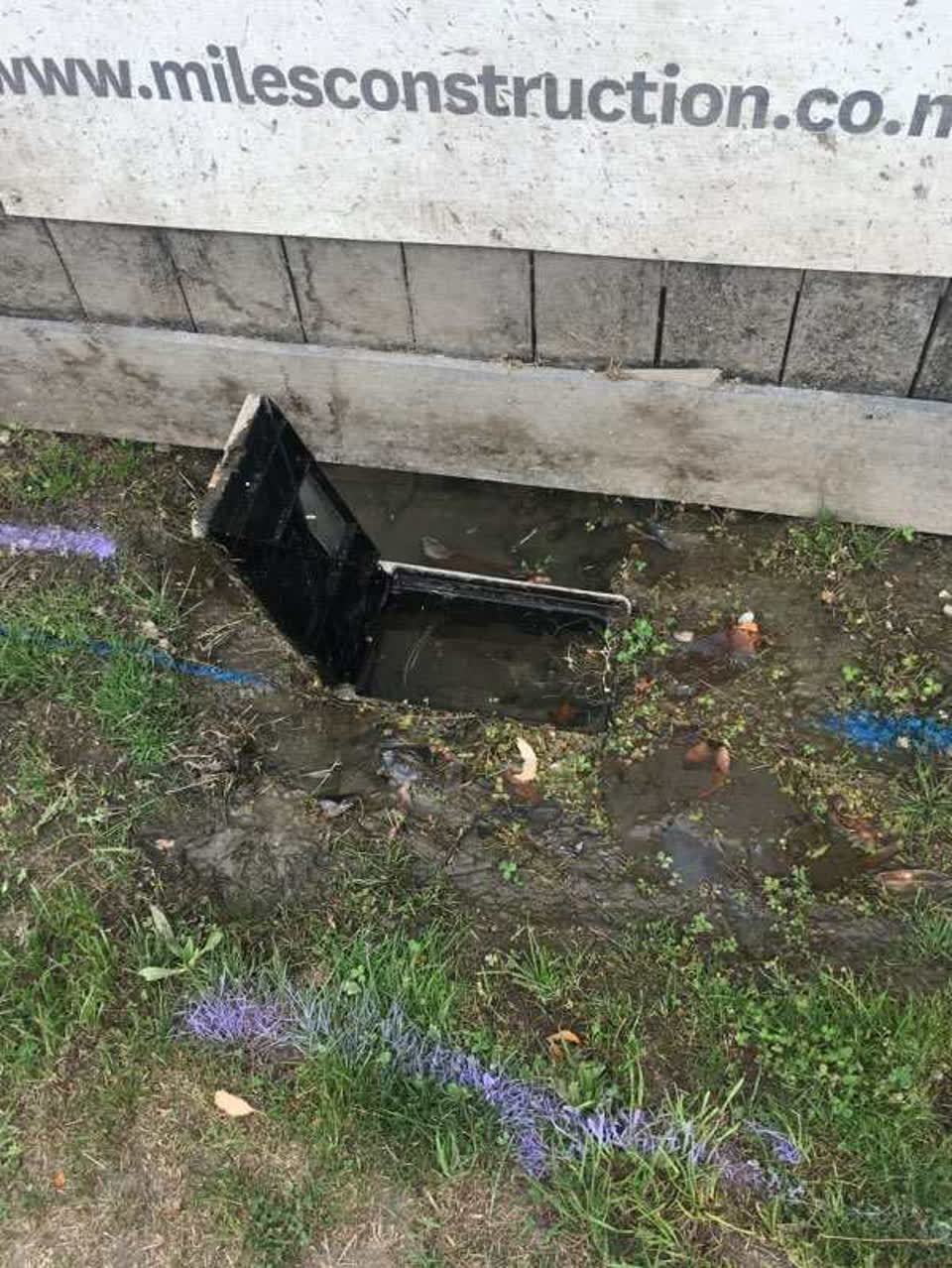 The photograph attached to this water supply report