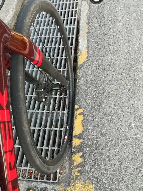 Roading/Streets, a report photo