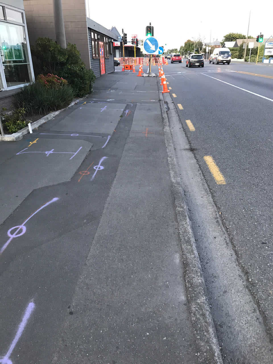The photograph attached to this roading/streets report