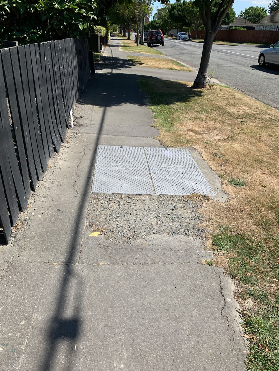 The photograph attached to this roading/streets report