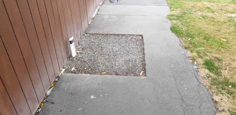 Roading/Streets, a report photo