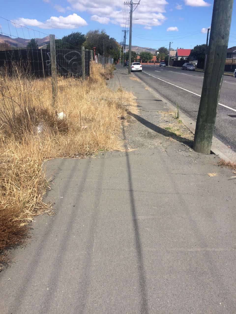 The photograph attached to this roading/streets report