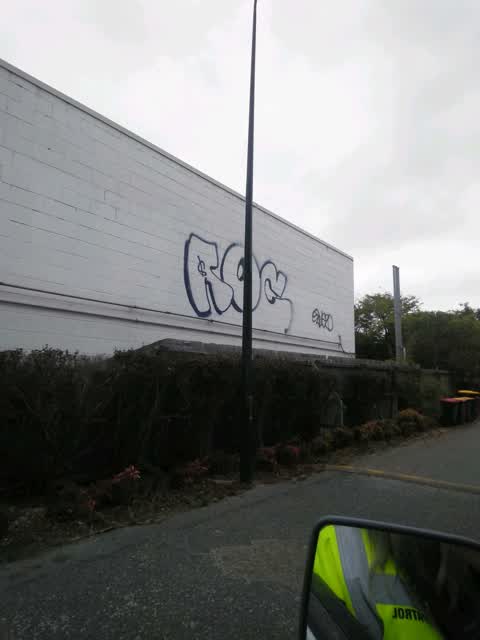 Graffiti, a report photo