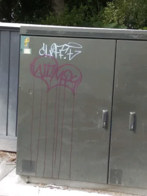 Graffiti, a report photo
