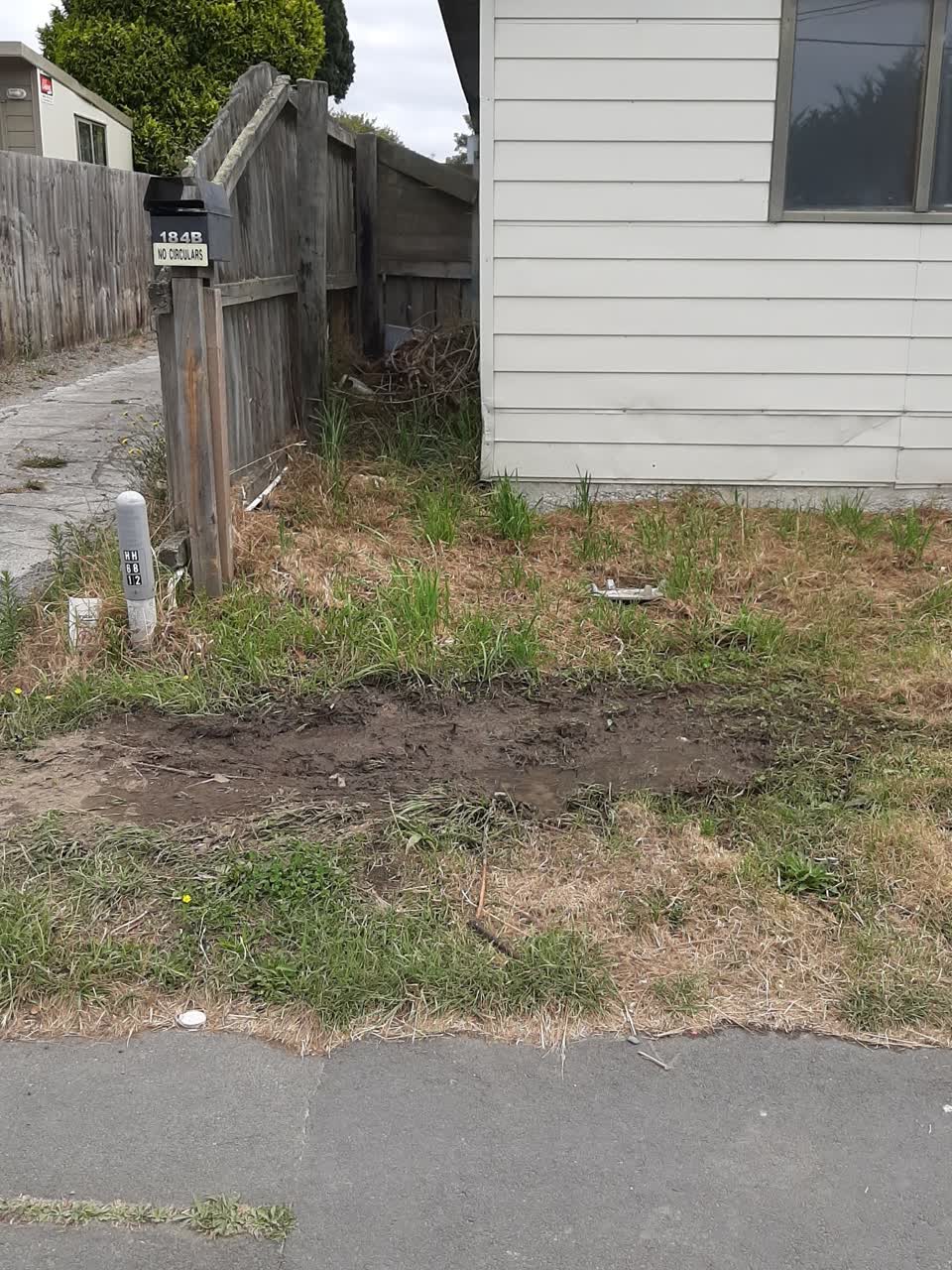 The photograph attached to this water supply report