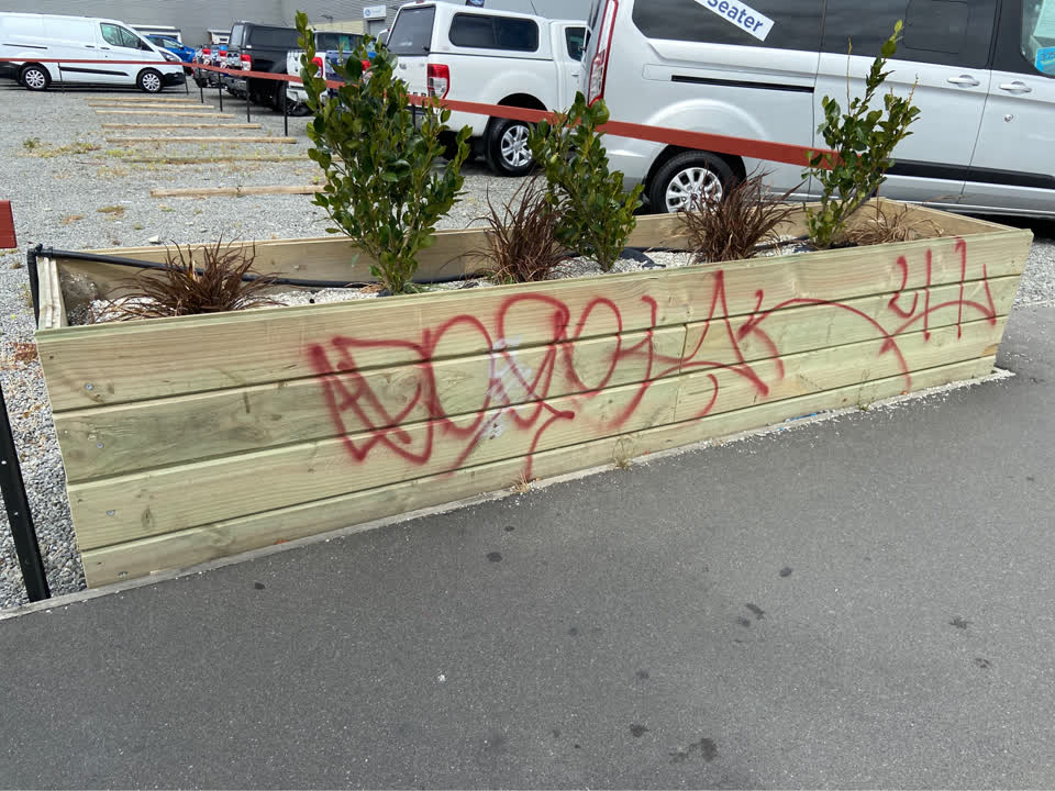 The photograph attached to this graffiti report