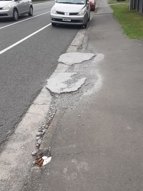 Roading/Streets, a report photo