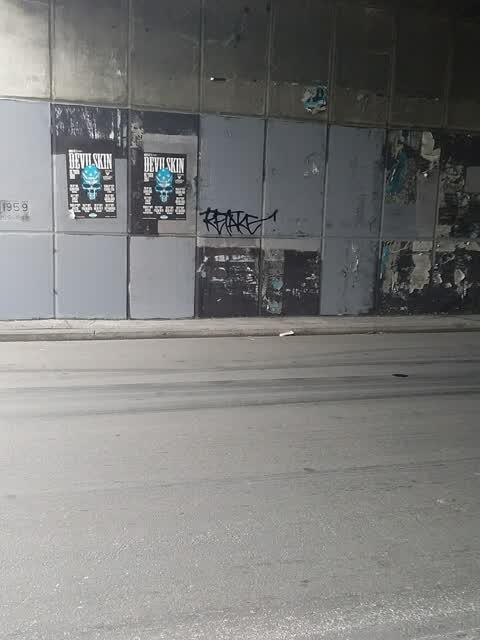 Graffiti, a report photo