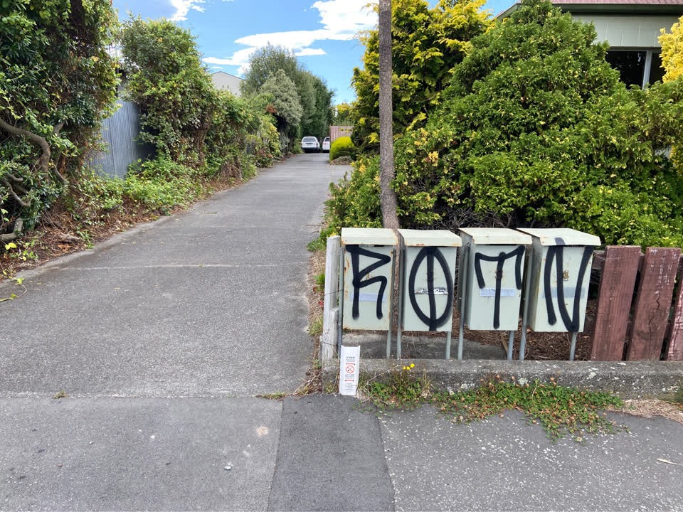 The photograph attached to this graffiti report
