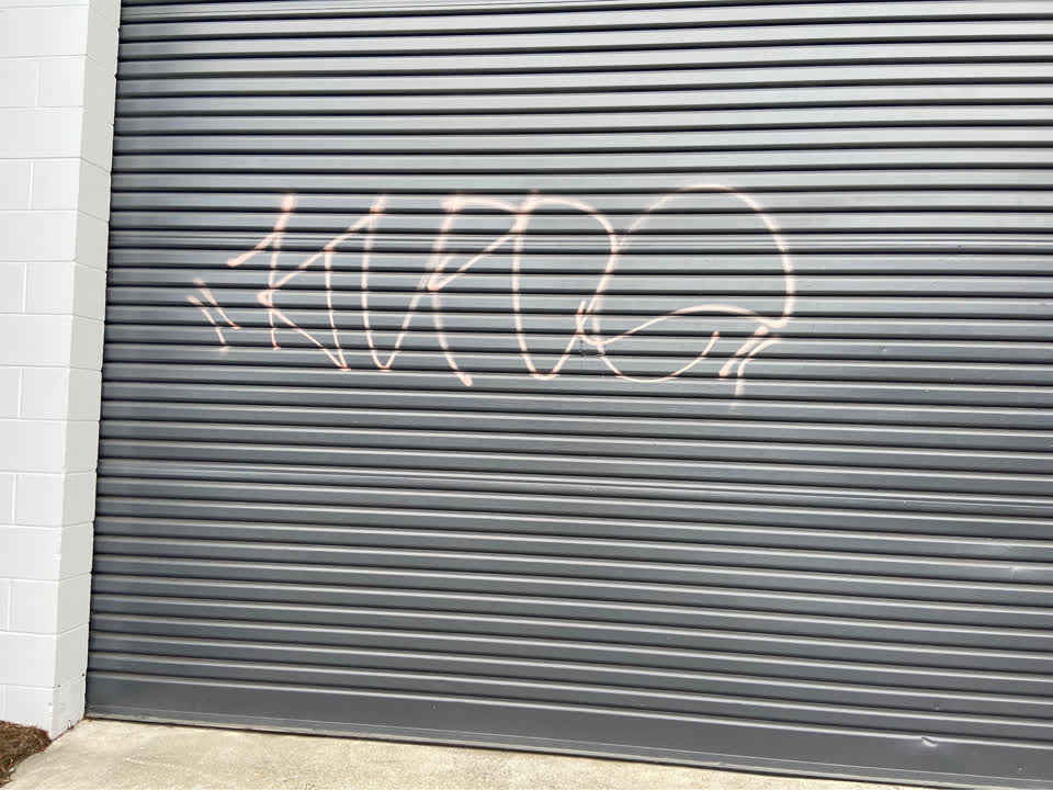 The photograph attached to this graffiti report