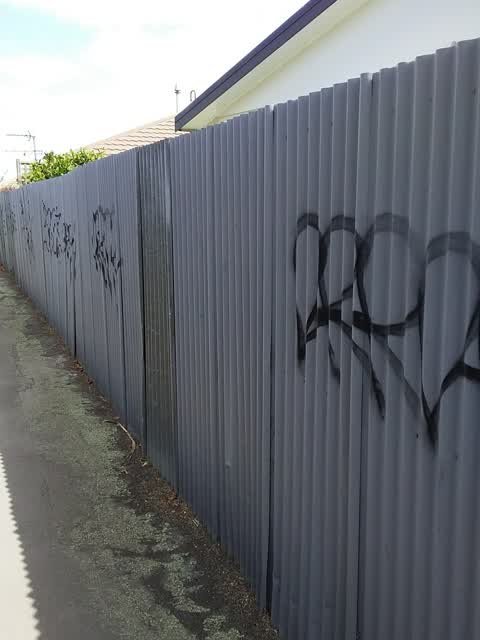 Graffiti, a report photo