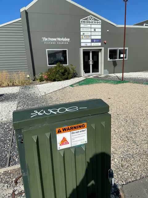 Graffiti, a report photo