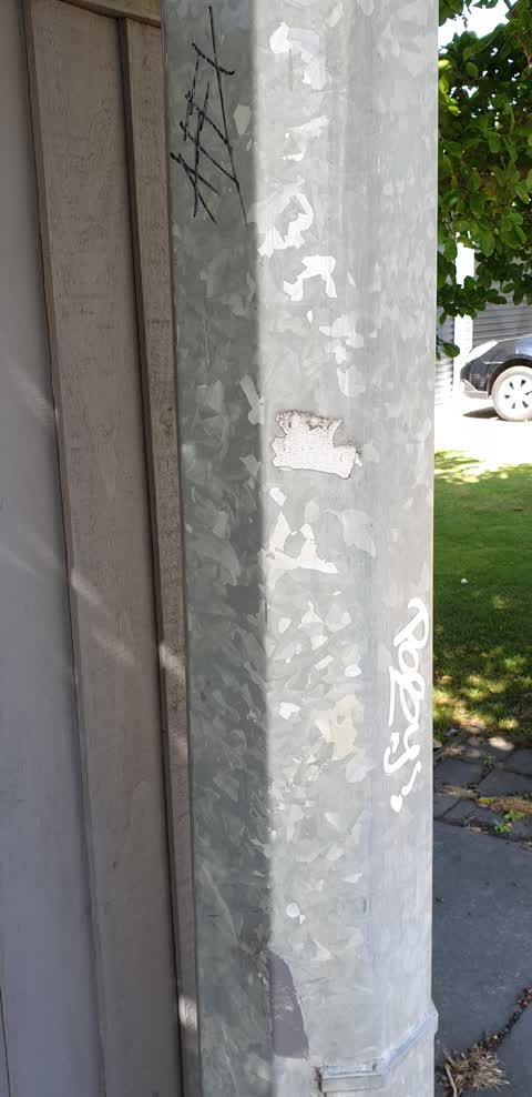 Graffiti, a report photo