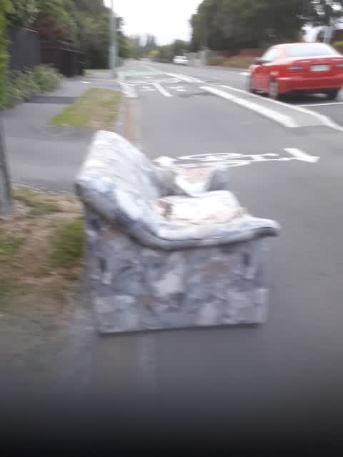 Rubbish/Recycling, a report photo