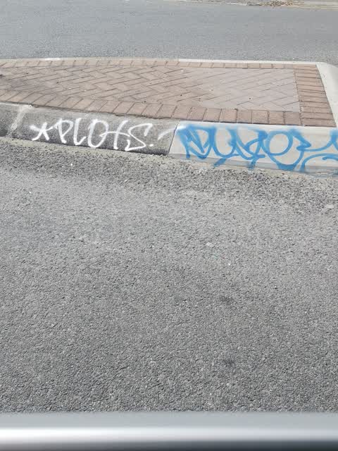Graffiti, a report photo